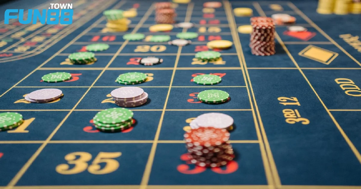 Quan sát tâm lý đối thủ khi quyết định xuống tiền